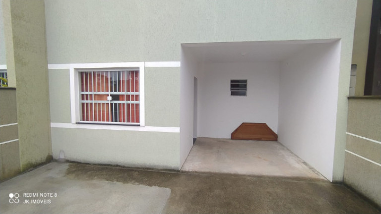 Imagem Sobrado com 3 Quartos para Temporada, 98 m² em Balneário Mariluz - Itapoá Imagem Sobrado com 3 Quartos para Temporada, 98 m² em Balneário Mariluz - Itapoá