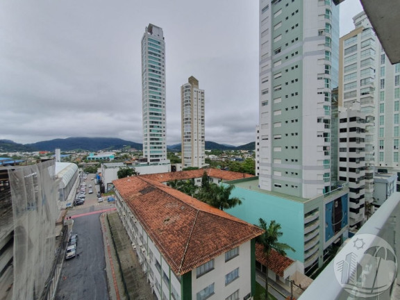 Imagem Apartamento com 3 Quartos à Venda, 110 m² em Centro - Balneário Camboriú Imagem Apartamento com 3 Quartos à Venda, 110 m² em Centro - Balneário Camboriú