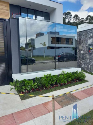 Imagem Casa com 2 Quartos à Venda, 217 m² em São Francisco De Assis - Camboriú Imagem Casa com 2 Quartos à Venda, 217 m² em São Francisco De Assis - Camboriú