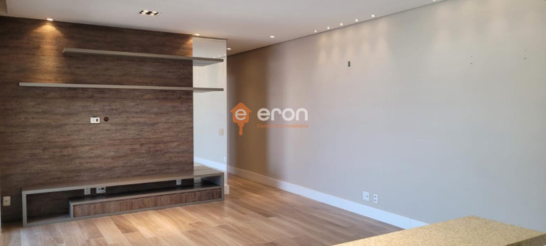 Imagem Apartamento com 3 Quartos à Venda, 116 m²