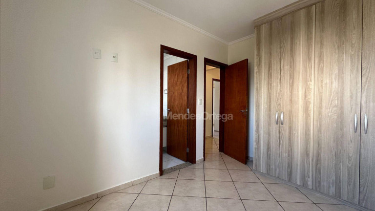 Imagem Apartamento com 3 Quartos à Venda, 94 m² em Jardim Emília - Sorocaba Imagem Apartamento com 3 Quartos à Venda, 94 m² em Jardim Emília - Sorocaba