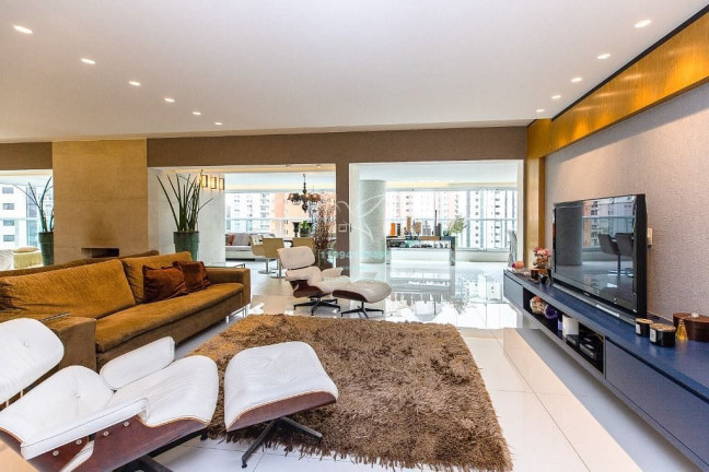 Imagem Apartamento com 4 Quartos à Venda, 335 m² em Moema - São Paulo