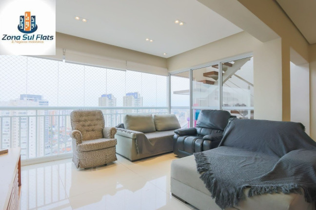 Imagem Imóvel com 3 Quartos à Venda, 232 m² em Vila Firmiano Pinto - São Paulo