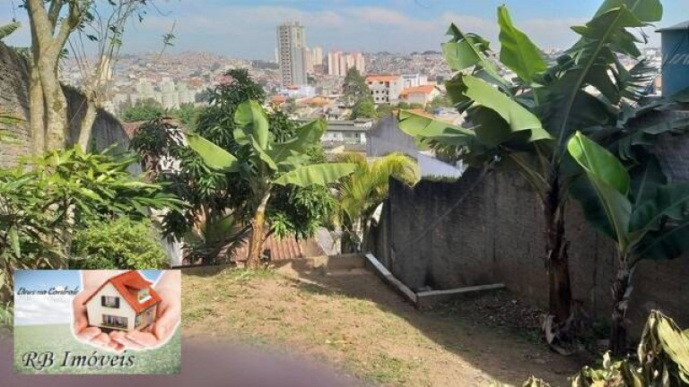 Imagem Casa com 3 Quartos à Venda, 165 m² em Vila Tibiriçá - Santo André Imagem Casa com 3 Quartos à Venda, 165 m² em Vila Tibiriçá - Santo André