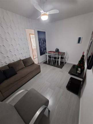 Imagem Kitnet com 1 Quarto à Venda, 32 m² em Guilhermina - Praia Grande