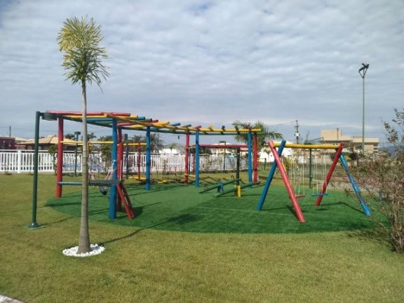 Imagem Imóvel com 4 Quartos à Venda, 250 m² em Centro - Peruíbe Imagem Imóvel com 4 Quartos à Venda, 250 m² em Centro - Peruíbe