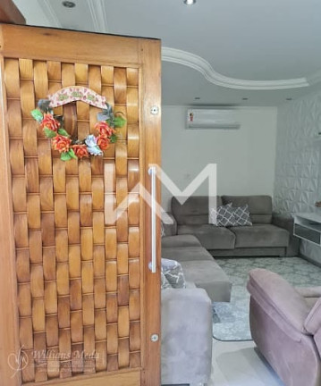 Imagem Casa com 3 Quartos à Venda, 310 m² em Jardim Vila Galvao - Guarulhos Imagem Casa com 3 Quartos à Venda, 310 m² em Jardim Vila Galvao - Guarulhos