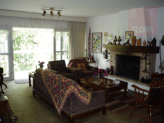 Imagem Casa com 4 Quartos à Venda, 254 m² em Jaguaribe - Campos Do Jordão Imagem Casa com 4 Quartos à Venda, 254 m² em Jaguaribe - Campos Do Jordão