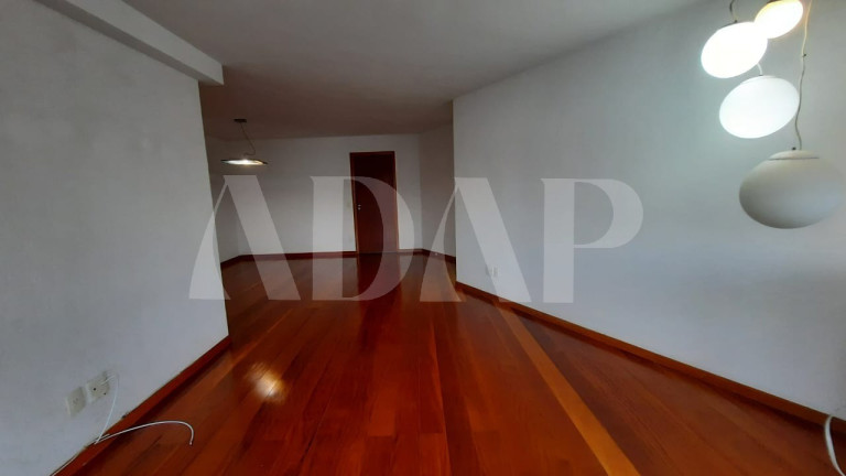 Imagem Imóvel com 3 Quartos para Alugar, 129 m² em Barra Da Tijuca - Rio De Janeiro Imagem Imóvel com 3 Quartos para Alugar, 129 m² em Barra Da Tijuca - Rio De Janeiro