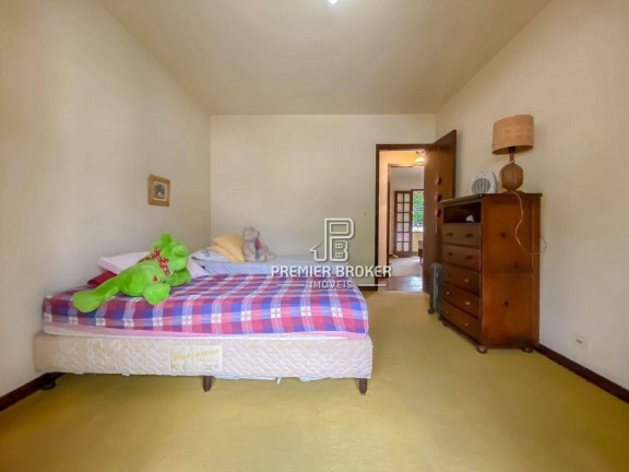 Imagem Casa com 3 Quartos à Venda, 239 m² em Comary - Teresópolis Imagem Casa com 3 Quartos à Venda, 239 m² em Comary - Teresópolis