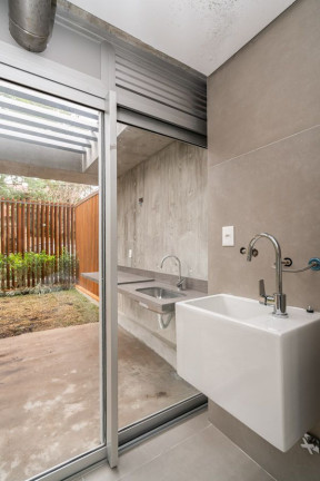 Imagem Apartamento com 3 Quartos à Venda, 206 m² em Três Figueiras - Porto Alegre Imagem Apartamento com 3 Quartos à Venda, 206 m² em Três Figueiras - Porto Alegre