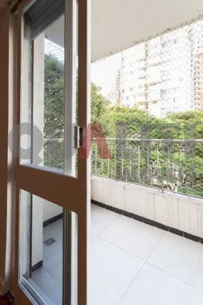 Imagem Apartamento com 3 Quartos à Venda, 130 m² em Moema - São Paulo