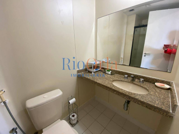 Imagem Apartamento com 3 Quartos à Venda, 126 m² em Barra Da Tijuca - Rio De Janeiro