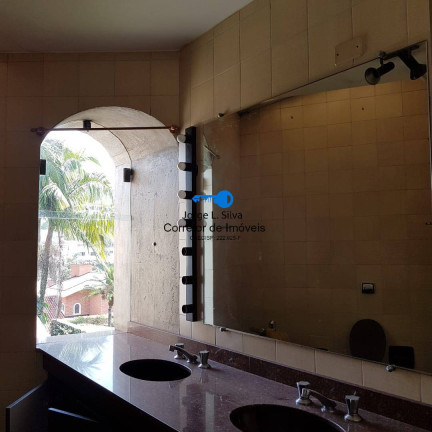 Imagem Casa com 3 Quartos à Venda, 330 m² em Alphaville Residencial Um - Barueri Imagem Casa com 3 Quartos à Venda, 330 m² em Alphaville Residencial Um - Barueri