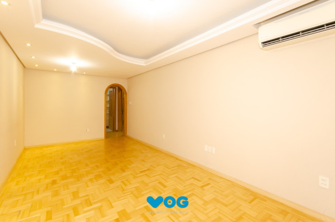 Imagem Imóvel com 3 Quartos à Venda, 126 m² em Petrópolis - Porto Alegre