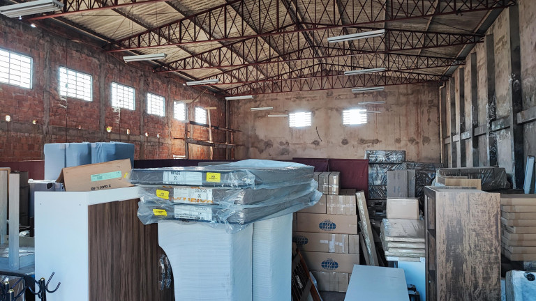 Terreno à Venda, 800 m² em Amambaí - Campo Grande