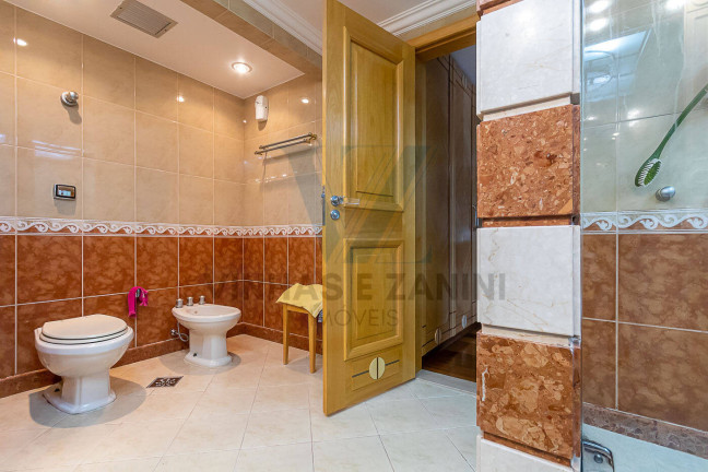 Imagem Cobertura com 4 Quartos à Venda, 567 m² em Lagoa - Rio De Janeiro Imagem Cobertura com 4 Quartos à Venda, 567 m² em Lagoa - Rio De Janeiro