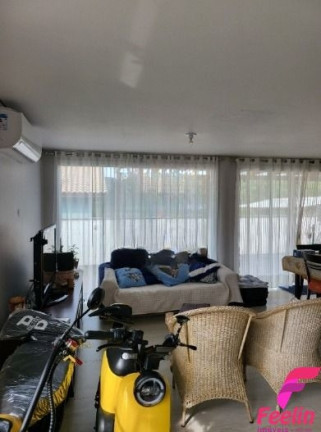 Imagem Casa de Condomínio com 3 Quartos à Venda, 200 m² em Vargem Grande - Florianópolis Imagem Casa de Condomínio com 3 Quartos à Venda, 200 m² em Vargem Grande - Florianópolis