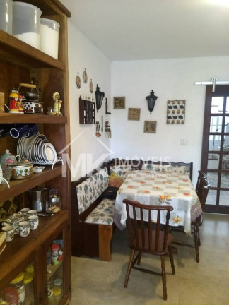 Imagem Casa à Venda, em Pineville - Pinhais Imagem Casa à Venda, em Pineville - Pinhais