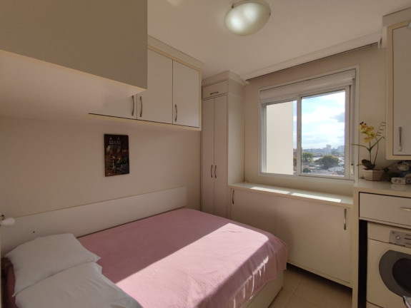 Imagem Apartamento com 3 Quartos à Venda, 84 m² em Jardim Botânico - Porto Alegre Imagem Apartamento com 3 Quartos à Venda, 84 m² em Jardim Botânico - Porto Alegre