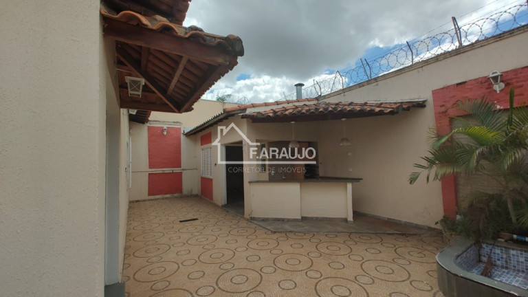 Imagem Casa com 4 Quartos para Alugar, 265 m² em Vila Trujillo - Sorocaba Imagem Casa com 4 Quartos para Alugar, 265 m² em Vila Trujillo - Sorocaba