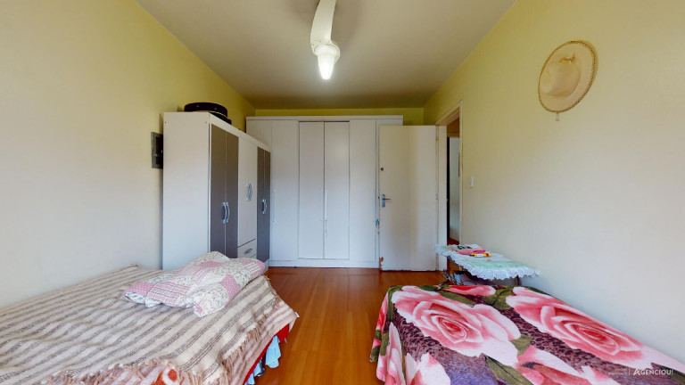 Imagem Apartamento com 3 Quartos à Venda, 85 m² em Petrópolis - Porto Alegre Imagem Apartamento com 3 Quartos à Venda, 85 m² em Petrópolis - Porto Alegre