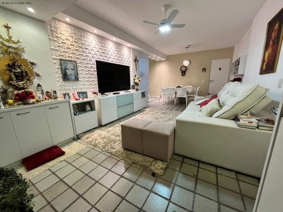 Imagem Apartamento com 3 Quartos à Venda, 125 m² em Setúbal - Recife Imagem Apartamento com 3 Quartos à Venda, 125 m² em Setúbal - Recife