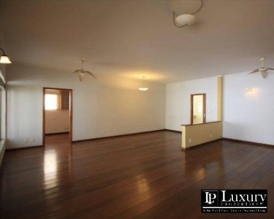 Imagem Casa com 3 Quartos à Venda, 378 m² em Alto De Pinheiros - São Paulo Imagem Casa com 3 Quartos à Venda, 378 m² em Alto De Pinheiros - São Paulo