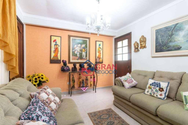 Imagem Casa com 3 Quartos à Venda, 123 m² em São Braz - Curitiba Imagem Casa com 3 Quartos à Venda, 123 m² em São Braz - Curitiba