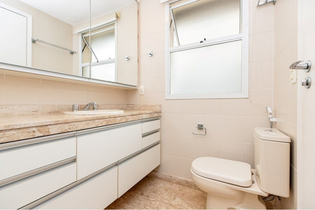 Imagem Apartamento com 3 Quartos à Venda, 137 m² em Moema - São Paulo