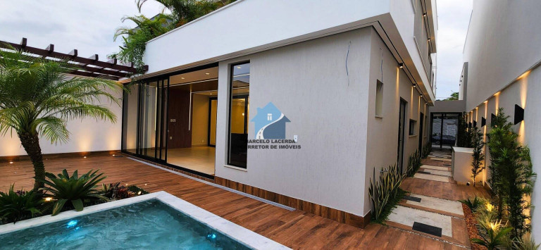 Casa com 4 Quartos à Venda, 490 m² em Chapada - Manaus
