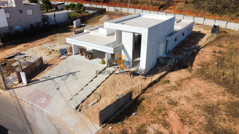 Imagem Casa de Condomínio com 4 Quartos à Venda, 294 m² em Gran Royalle - Lagoa Santa Imagem Casa de Condomínio com 4 Quartos à Venda, 294 m² em Gran Royalle - Lagoa Santa