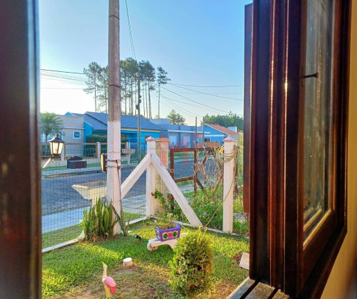 Imagem Casa com 3 Quartos à Venda, em Capão Da Canoa Imagem Casa com 3 Quartos à Venda, em Capão Da Canoa