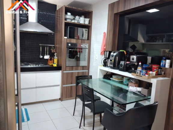 Imagem Imóvel com 5 Quartos à Venda, em Sapiranga - Fortaleza Imagem Imóvel com 5 Quartos à Venda, em Sapiranga - Fortaleza