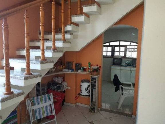 Imagem Casa com 3 Quartos à Venda, 330 m² em Mutua - São Gonçalo