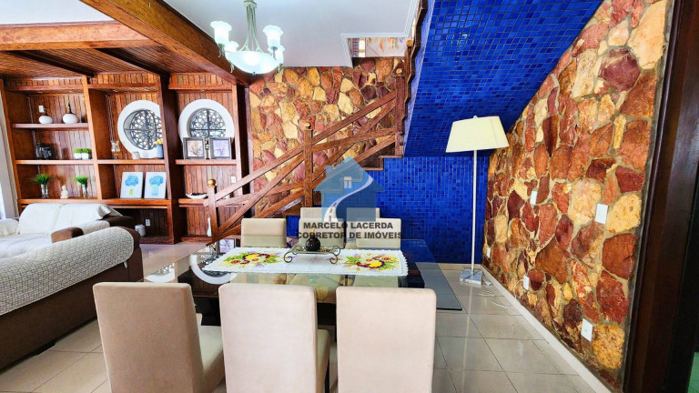 Imagem Casa com 4 Quartos à Venda, 385 m² em Adrianópolis - Manaus Imagem Casa com 4 Quartos à Venda, 385 m² em Adrianópolis - Manaus