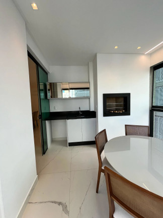 Imagem Apartamento com 3 Quartos à Venda, 126 m² em Meia Praia - Itapema Imagem Apartamento com 3 Quartos à Venda, 126 m² em Meia Praia - Itapema