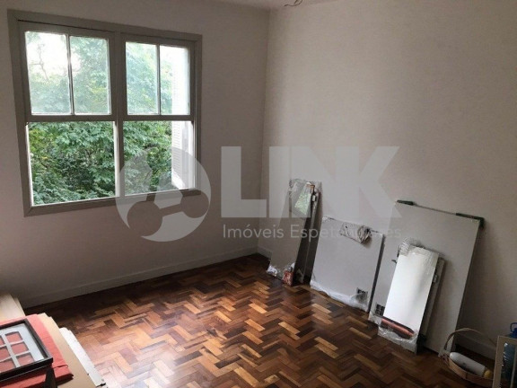Imagem Apartamento com 2 Quartos à Venda, 61 m² em Auxiliadora - Porto Alegre Imagem Apartamento com 2 Quartos à Venda, 61 m² em Auxiliadora - Porto Alegre