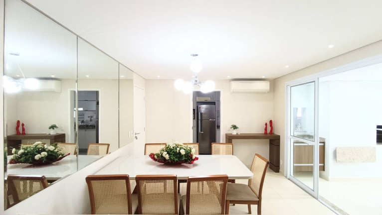 Imagem Apartamento com 2 Quartos à Venda, 90 m² em Pitangueiras - Guarujá