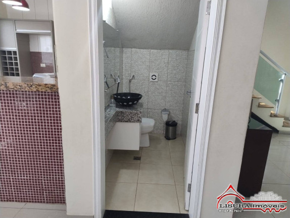 Imagem Casa com 3 Quartos à Venda, 225 m² em Loteamento Villa Branca - Jacareí