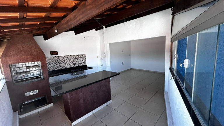 Imagem Sobrado com 4 Quartos à Venda, 218 m² em Vila Areao - Taubaté Imagem Sobrado com 4 Quartos à Venda, 218 m² em Vila Areao - Taubaté