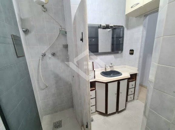 Imagem Apartamento com 1 Quarto à Venda, 40 m² em Copacabana - Rio De Janeiro Imagem Apartamento com 1 Quarto à Venda, 40 m² em Copacabana - Rio De Janeiro