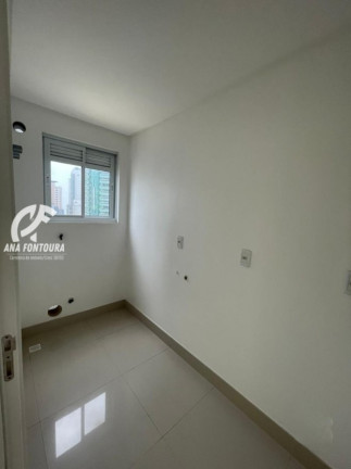 Imagem Apartamento com 3 Quartos à Venda, 133 m² em Centro - Balneário Camboriú
