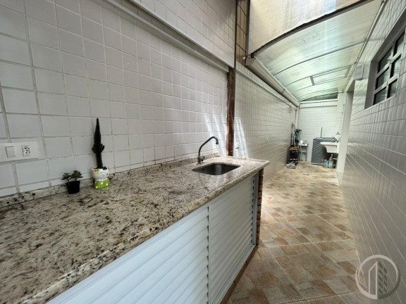 Imagem Casa com 3 Quartos à Venda, 130 m² em Estuário - Santos