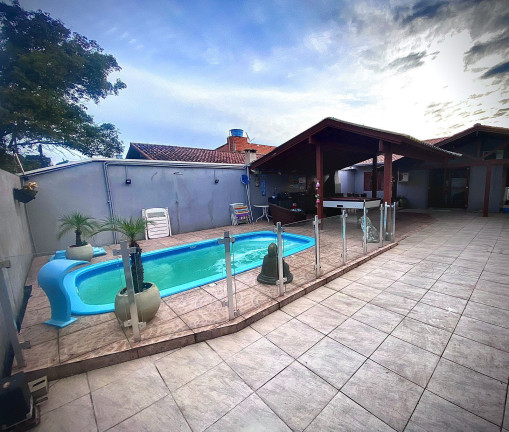 Imagem Casa com 4 Quartos à Venda, 166 m² em Jardim Das Flores - Campo Bom