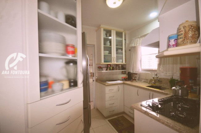 Imagem Apartamento com 3 Quartos à Venda, 100 m² em Centro - Balneário Camboriú Imagem Apartamento com 3 Quartos à Venda, 100 m² em Centro - Balneário Camboriú