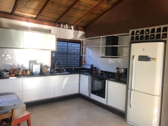 Imagem Casa com 5 Quartos à Venda, 450 m² em São João Do Rio Vermelho - Florianópolis Imagem Casa com 5 Quartos à Venda, 450 m² em São João Do Rio Vermelho - Florianópolis