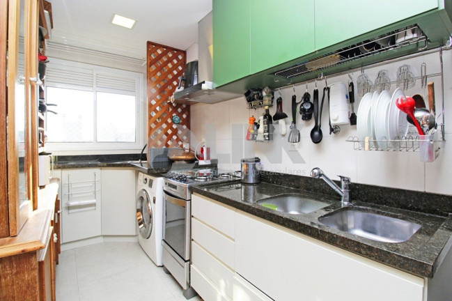 Imagem Apartamento com 2 Quartos à Venda, 75 m² em Petrópolis - Porto Alegre Imagem Apartamento com 2 Quartos à Venda, 75 m² em Petrópolis - Porto Alegre