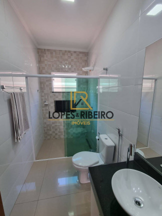 Imagem Casa com 3 Quartos à Venda, 250 m² em Jardim Regina - Botucatu Imagem Casa com 3 Quartos à Venda, 250 m² em Jardim Regina - Botucatu