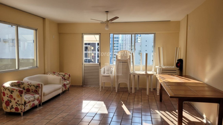 Imagem Apartamento com 3 Quartos à Venda, 100 m² em Centro - Balneário Camboriú Imagem Apartamento com 3 Quartos à Venda, 100 m² em Centro - Balneário Camboriú